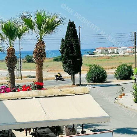 Lysia Sea-View Apartment Lárnaca Exterior foto